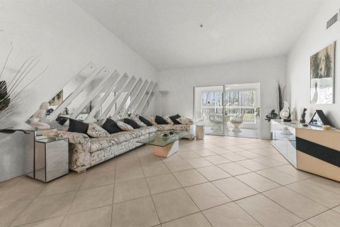 Condo in Boynton Beach, Florida, 3 bedrooms  № 2194445 - photo 11