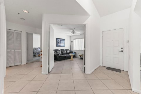 Condo in Boynton Beach, Florida, 3 bedrooms  № 2194445 - photo 5