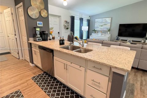 House in LaBelle, Florida 3 bedrooms № 1807093 - photo 7