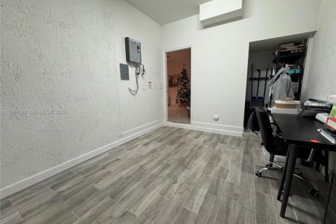 Townhouse in Miami, Florida 3 bedrooms, 133.97 sq.m. № 2046619 - photo 28