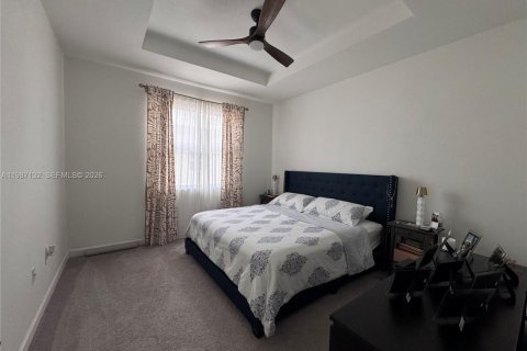 Townhouse in Miami, Florida 3 bedrooms, 133.97 sq.m. № 2046619 - photo 16