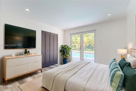 Villa ou maison à vendre à Miami, Floride: 4 chambres, 307.69 m2 № 1942663 - photo 27