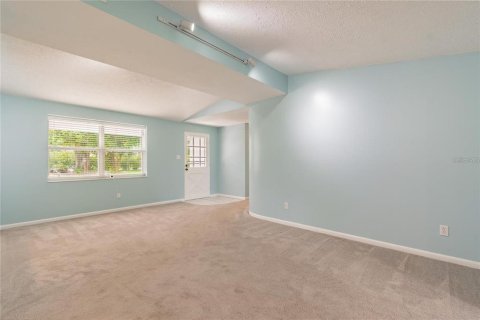 House in Land O' Lakes, Florida 3 bedrooms, 134.06 sq.m. № 1537312 - photo 10