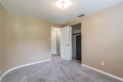 House in Land O' Lakes, Florida 3 bedrooms, 134.06 sq.m. № 1537312 - photo 25