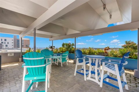 Condominio en venta en Saint Petersburg, Florida, 1 dormitorio, 75.34 m2 № 1574572 - foto 24
