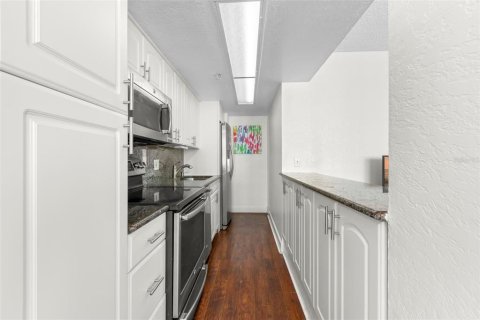 Condominio en venta en Saint Petersburg, Florida, 1 dormitorio, 75.34 m2 № 1574572 - foto 12