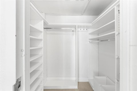 Condominio en venta en Saint Petersburg, Florida, 1 dormitorio, 75.34 m2 № 1574572 - foto 19