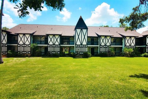 Condominio en venta en Clearwater, Florida, 3 habitaciones, 51.1 m2 № 1777273 - foto 1