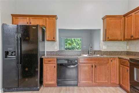 Villa ou maison à vendre à Zephyrhills, Floride: 3 chambres, 116.13 m2 № 1849361 - photo 8