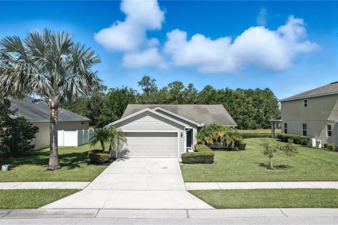 Villa ou maison à vendre à Zephyrhills, Floride: 3 chambres, 116.13 m2 № 1849361 - photo 4