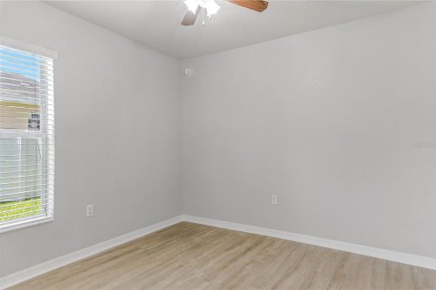Villa ou maison à vendre à Zephyrhills, Floride: 3 chambres, 116.13 m2 № 1849361 - photo 25