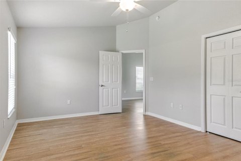 Villa ou maison à vendre à Zephyrhills, Floride: 3 chambres, 116.13 m2 № 1849361 - photo 17