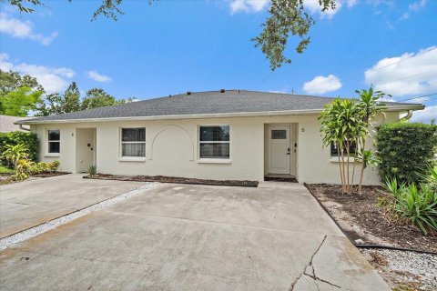Commercial property in Osprey, Florida 175.31 sq.m. № 1812644 - photo 2