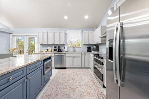 Villa ou maison à vendre à Port Richey, Floride: 4 chambres, 241.36 m2 № 1717694 - photo 13
