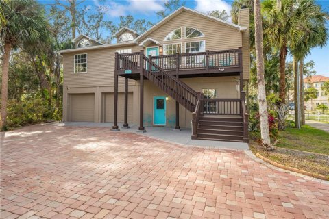 Villa ou maison à vendre à Port Richey, Floride: 4 chambres, 241.36 m2 № 1717694 - photo 2