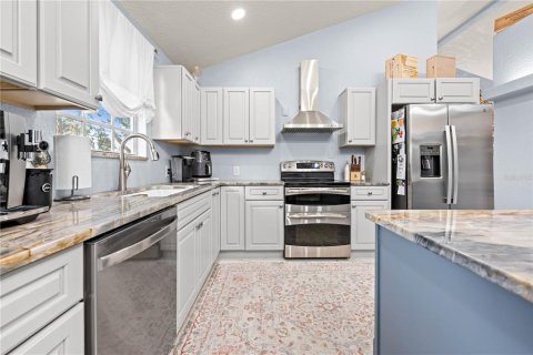 Villa ou maison à vendre à Port Richey, Floride: 4 chambres, 241.36 m2 № 1717694 - photo 15