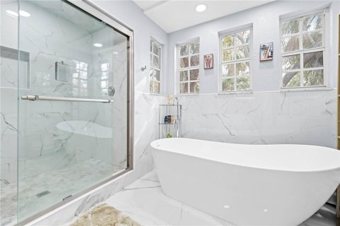 Villa ou maison à vendre à Port Richey, Floride: 4 chambres, 241.36 m2 № 1717694 - photo 29