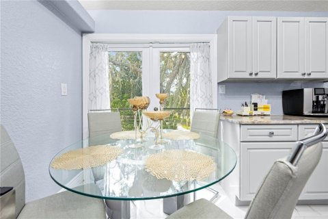 Villa ou maison à vendre à Port Richey, Floride: 4 chambres, 241.36 m2 № 1717694 - photo 17