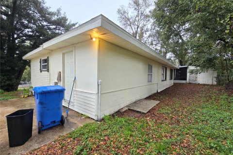 House in Seffner, Florida 3 bedrooms, 104.79 sq.m. № 1510696 - photo 16