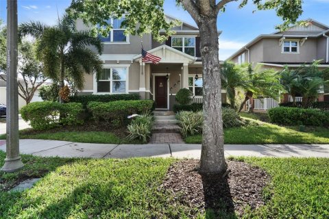 Casa en venta en Winter Garden, Florida, 5 dormitorios, 247.86 m2 № 1639815 - foto 1