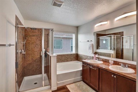 Casa en venta en Winter Garden, Florida, 5 dormitorios, 247.86 m2 № 1639815 - foto 22