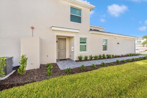 Condo in Venice, Florida, 3 bedrooms in WELLEN PARK № 2299033 - photo 2