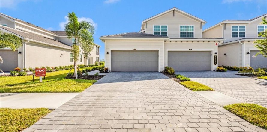 Condo in Venice, Florida, 3 bedrooms in WELLEN PARK № 2299033