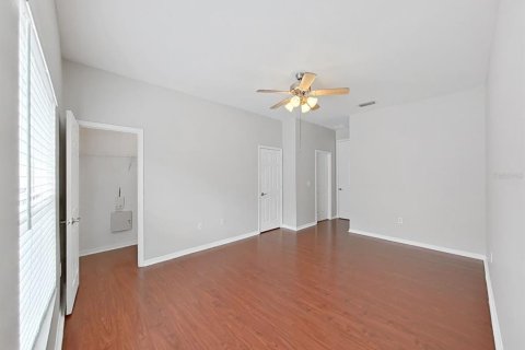 Villa ou maison à louer à Gibsonton, Floride: 4 chambres, 178.09 m2 № 2388291 - photo 26