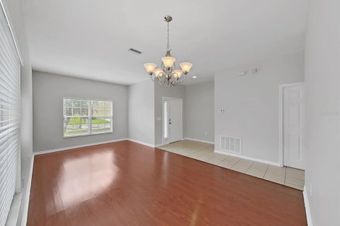 Villa ou maison à louer à Gibsonton, Floride: 4 chambres, 178.09 m2 № 2388291 - photo 7
