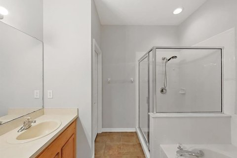 Villa ou maison à louer à Gibsonton, Floride: 4 chambres, 178.09 m2 № 2388291 - photo 29
