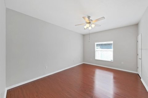Villa ou maison à louer à Gibsonton, Floride: 4 chambres, 178.09 m2 № 2388291 - photo 24