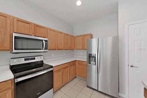 Villa ou maison à louer à Gibsonton, Floride: 4 chambres, 178.09 m2 № 2388291 - photo 14