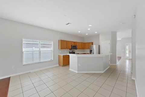 Villa ou maison à louer à Gibsonton, Floride: 4 chambres, 178.09 m2 № 2388291 - photo 18