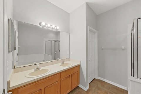 Villa ou maison à louer à Gibsonton, Floride: 4 chambres, 178.09 m2 № 2388291 - photo 30