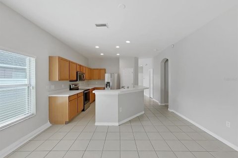 Villa ou maison à louer à Gibsonton, Floride: 4 chambres, 178.09 m2 № 2388291 - photo 17