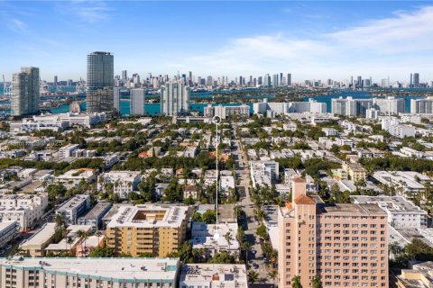 Condominio en venta en Miami Beach, Florida, 1 dormitorio, 41.81 m2 № 1790664 - foto 9