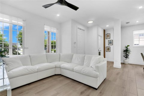 Adosado en alquiler en Homestead, Florida, 3 dormitorios, 171.87 m2 № 2171263 - foto 9