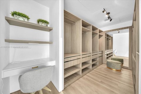 Снять в аренду кондоминиум в Майами-Бич, Флорида 3 спальни, 250м2, № 1944305 - фото 15