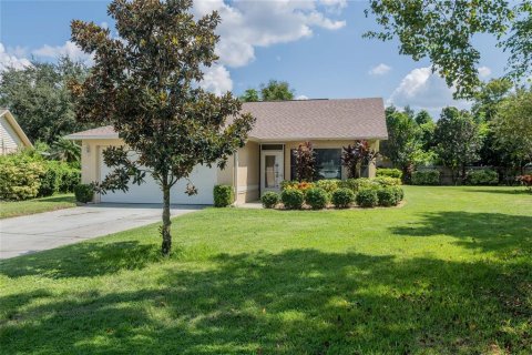 Casa en Winter Haven, Florida 3 dormitorios, 110.74 m2 № 2378365