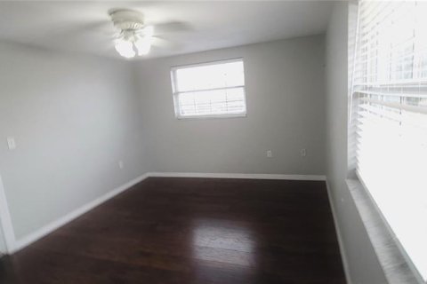 Casa en venta en Port Richey, Florida, 3 dormitorios, 161.37 m2 № 1916673 - foto 12