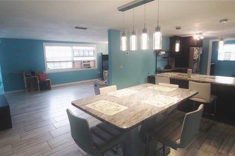 Casa en venta en Port Richey, Florida, 3 dormitorios, 161.37 m2 № 1916673 - foto 6