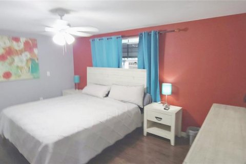 Casa en venta en Port Richey, Florida, 3 dormitorios, 161.37 m2 № 1916673 - foto 10