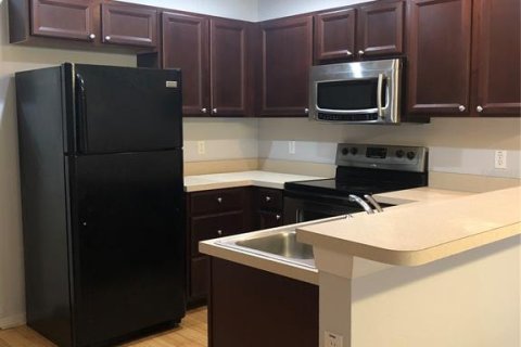 Condo in Orlando, Florida, 3 bedrooms  № 2126730 - photo 5
