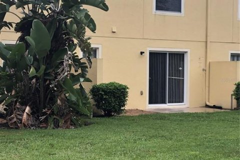 Condo in Orlando, Florida, 3 bedrooms  № 2126730 - photo 30