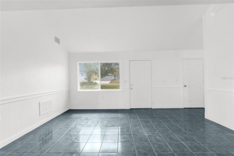 House in Spring Hill, Florida 3 bedrooms, 181.07 sq.m. № 1801312 - photo 17