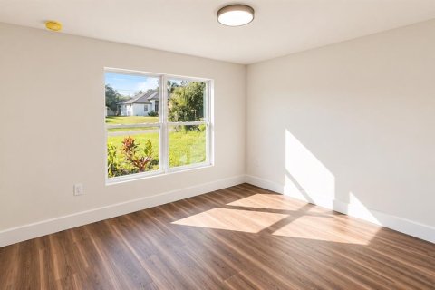 Villa ou maison à louer à North Port, Floride: 3 chambres, 148.64 m2 № 2201591 - photo 25