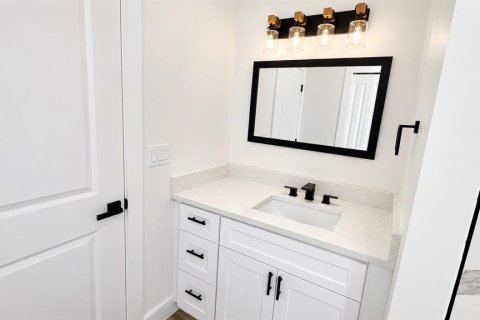Villa ou maison à louer à North Port, Floride: 3 chambres, 148.64 m2 № 2201591 - photo 21