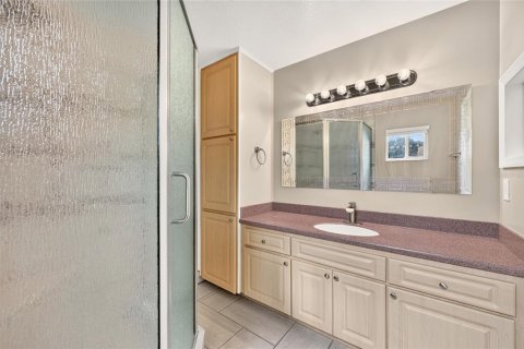 Купить виллу или дом в Даннеллон, Флорида 6 комнат, 130.34м2, № 2354871 - фото 26