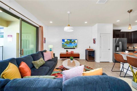 Adosado en venta en Kissimmee, Florida, 5 dormitorios, 210.24 m2 № 1513417 - foto 22