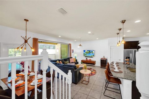 Adosado en venta en Kissimmee, Florida, 5 dormitorios, 210.24 m2 № 1513417 - foto 29